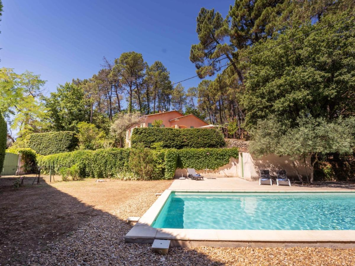 Holiday Home Les Ecureuils Saint-Pantaléon Extérieur photo