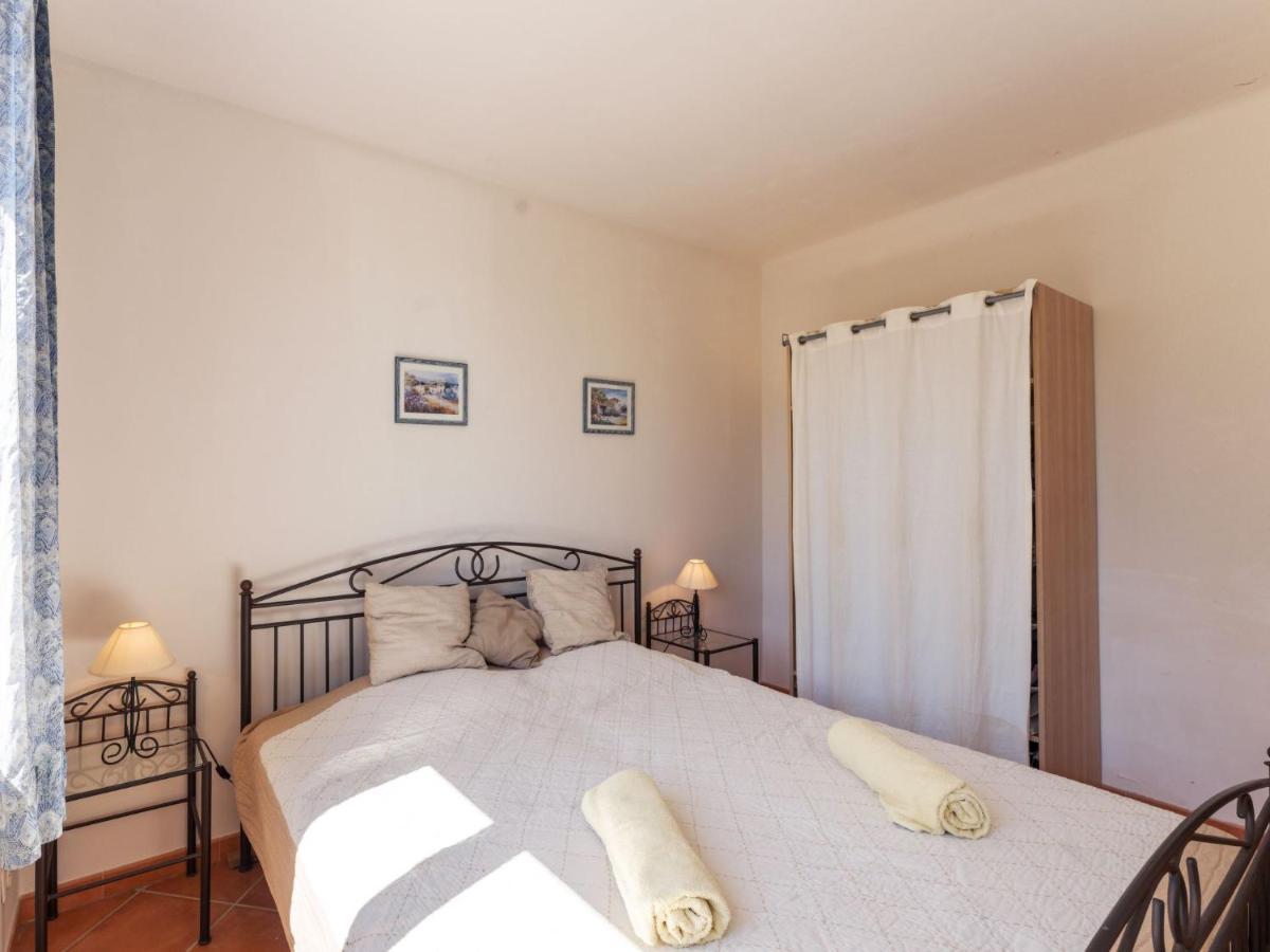 Holiday Home Les Ecureuils Saint-Pantaléon Extérieur photo