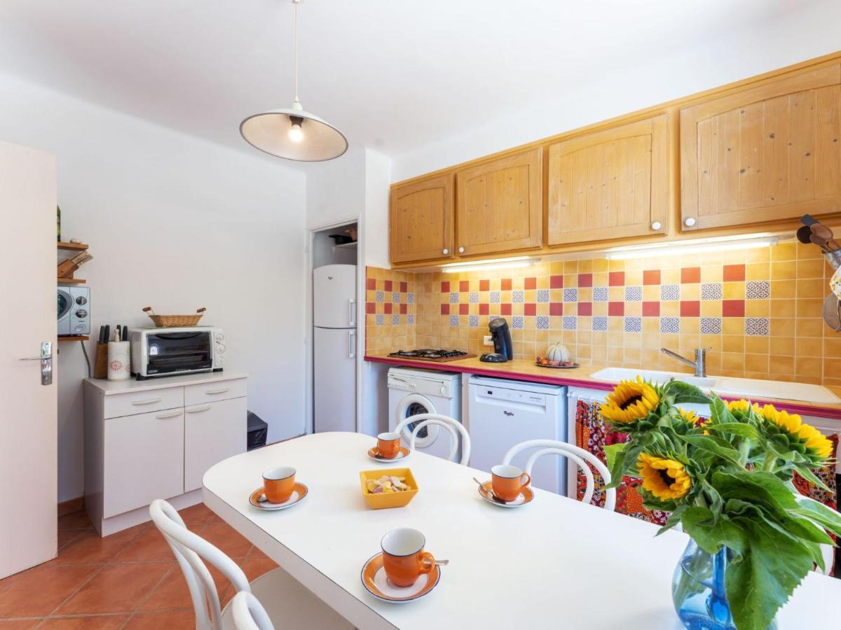 Holiday Home Les Ecureuils Saint-Pantaléon Extérieur photo